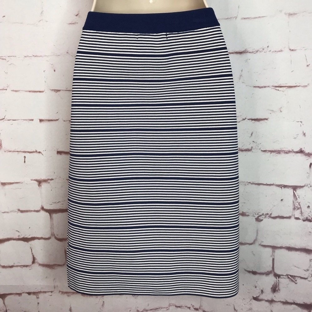 ROMEO + JULIET COUTURE Knit Navy & White Horizontal Stripes Pencil Skirt Size M - Picture 9 of 15